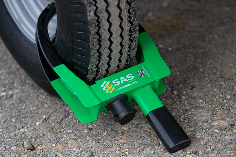 SAS Green V2 Compact Trailer Wheelclamp