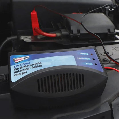 Streetwize 12 Volt 1.5 Amp Car & Motorcycle Battery Automatic Trickle Charger - Towsure
